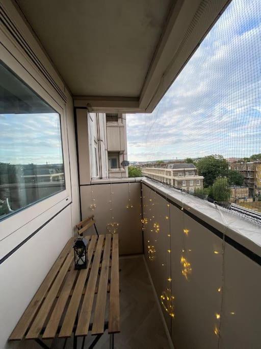 Comfy Entire Flat With City View Balcony In Regents Park, Camden, Central London Apartment Exterior photo